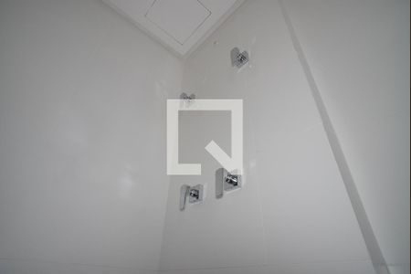 Apartamento à venda com 71m², 2 quartos e 1 vagaBanheiro Corredor