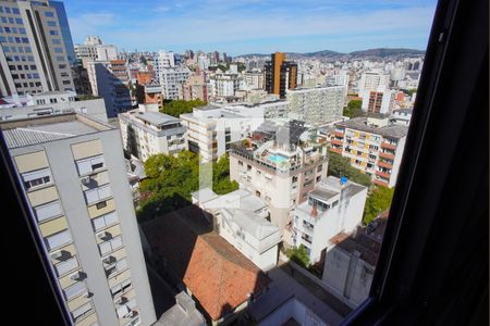 Sala Quarto - Vista de apartamento à venda com 1 quarto, 43m² em Independência, Porto Alegre