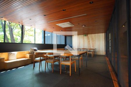 Apartamento à venda com 43m², 1 quarto e 1 vaga Apartamento à venda com 43m², 1 quarto e 1 vagaÁrea comum - Salão de Festas