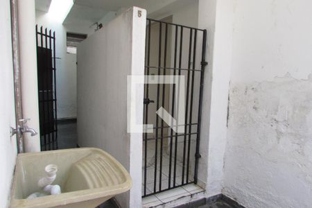 Casa para alugar com 20m², 1 quarto e sem vagaÁrea de Serviço