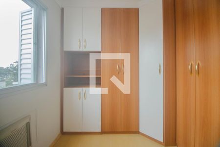 Quarto 1 de apartamento à venda com 2 quartos, 50m² em Sarandi, Porto Alegre