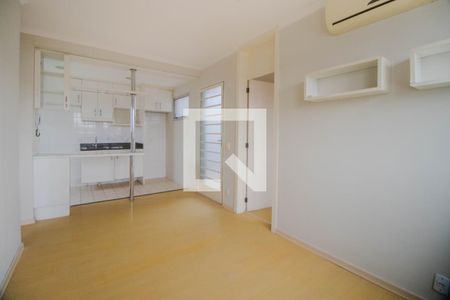 Sala de apartamento à venda com 2 quartos, 50m² em Sarandi, Porto Alegre