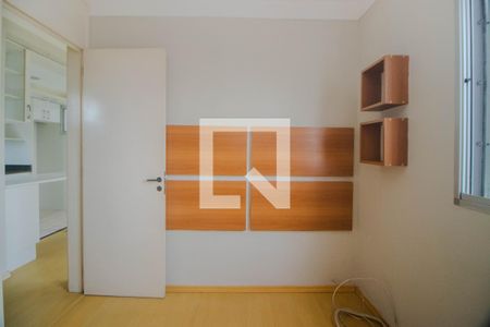 Quarto 1 de apartamento à venda com 2 quartos, 50m² em Sarandi, Porto Alegre