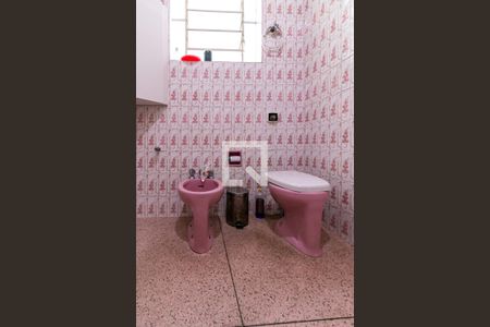 Casa à venda com 343m², 3 quartos e 1 vagaBanheiro