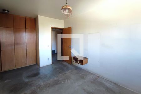 Apartamento à venda com 208m², 4 quartos e 2 vagasQuarto Suíte 2