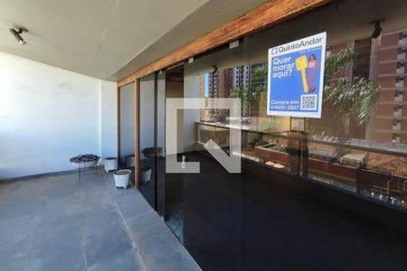 Apartamento à venda com 208m², 4 quartos e 2 vagasPLACA INSTALADA NO IMÓVEL