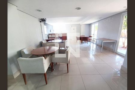 Apartamento para alugar com 50m², 2 quartos e 1 vaga Apartamento para alugar com 50m², 2 quartos e 1 vagaÁrea comum - Salão de festas