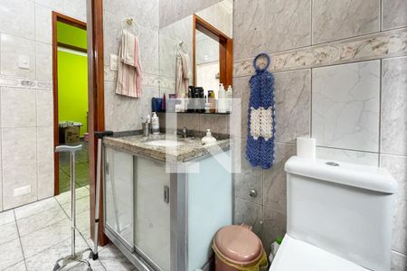 Casa à venda com 350m², 6 quartos e 4 vagasBanheiro Social - Casa 3