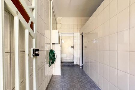 Casa à venda com 350m², 6 quartos e 4 vagasEntrada