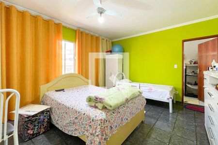 Casa à venda com 350m², 6 quartos e 4 vagasSuíte - Casa 3