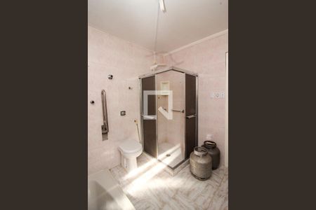 Apartamento à venda com 140m², 3 quartos e sem vagaBanheiro