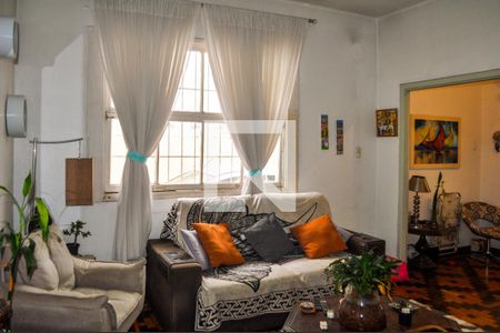 Sala de casa à venda com 4 quartos, 200m² em Santo Antônio, Porto Alegre
