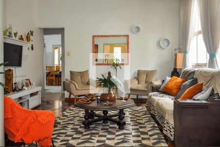 Sala de casa à venda com 4 quartos, 200m² em Santo Antônio, Porto Alegre