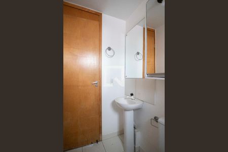 Apartamento para alugar com 65m², 2 quartos e 1 vaga Apartamento para alugar com 65m², 2 quartos e 1 vagaBanheiro