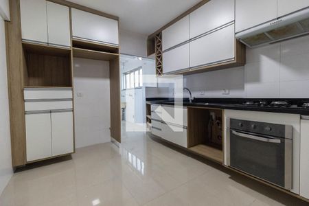 Apartamento à venda com 70m², 3 quartos e 2 vagasCozinha
