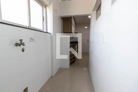 Apartamento à venda com 70m², 3 quartos e 2 vagasÁrea de serviço