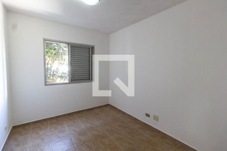 Apartamento à venda com 70m², 3 quartos e 2 vagasQuarto 2