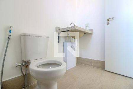 Apartamento à venda com 64m², 2 quartos e 1 vagaBanheiro da Suíte 2