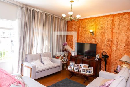 Sala de casa à venda com 3 quartos, 208m² em Cidade Patriarca, São Paulo