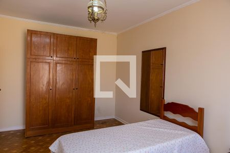 Casa à venda com 208m², 3 quartos e sem vaga Casa à venda com 208m², 3 quartos e sem vagaQuarto 1