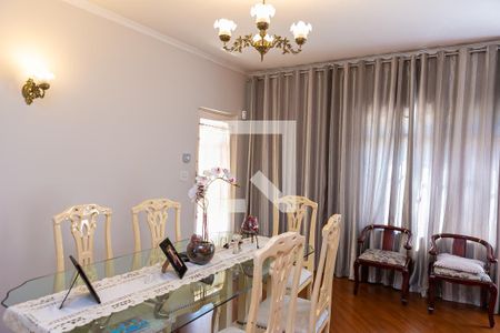 Sala de casa à venda com 3 quartos, 208m² em Cidade Patriarca, São Paulo