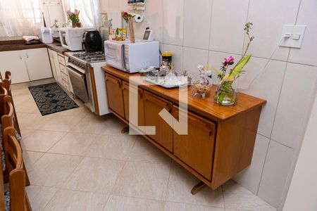 Casa à venda com 208m², 3 quartos e sem vaga Casa à venda com 208m², 3 quartos e sem vagaCozinha