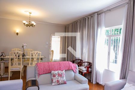 Sala de casa à venda com 3 quartos, 208m² em Cidade Patriarca, São Paulo