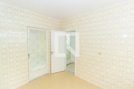 Apartamento à venda com 72m², 2 quartos e 1 vagaCozinha e Área de Serviço