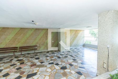 Apartamento à venda com 72m², 2 quartos e 1 vagaÁrea comum