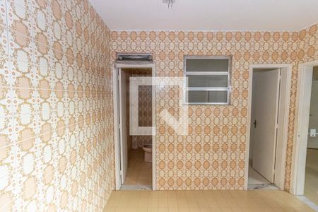 Apartamento à venda com 72m², 2 quartos e 1 vagaCozinha e Área de Serviço