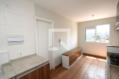 Sala/Cozinha de apartamento à venda com 1 quarto, 31m² em Jardim Cidália, São Paulo