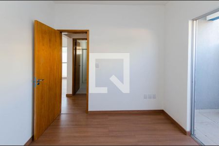 Apartamento à venda com 68m², 2 quartos e 1 vagaQuarto 2