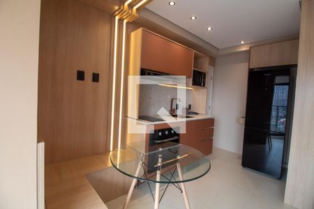 Cozinha de kitnet/studio para alugar com 1 quarto, 37m² em Jardim das Acácias, São Paulo