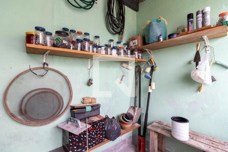 Casa à venda com 250m², 3 quartos e 2 vagasDepósito