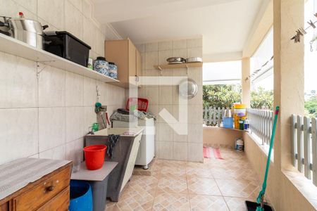 Casa à venda com 250m², 3 quartos e 2 vagasÁrea de Serviço