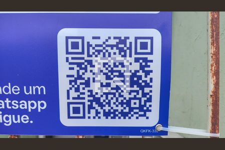 Casa à venda com 250m², 3 quartos e 2 vagasQKFK-332