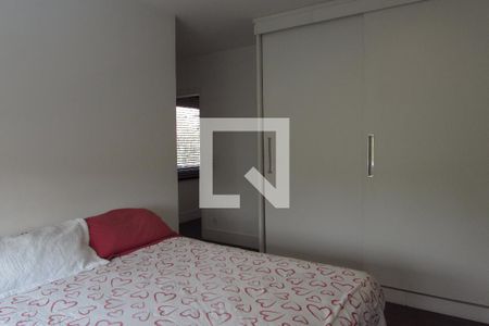 Casa à venda com 425m², 4 quartos e 4 vagasQuarto 2