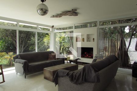 Sala de casa à venda com 4 quartos, 425m² em Caxingui, São Paulo