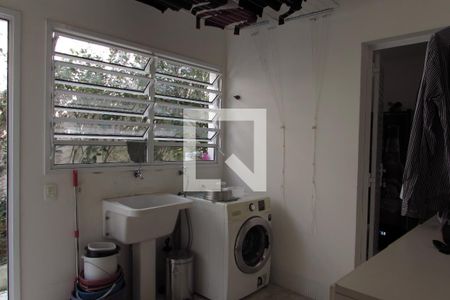 Casa à venda com 425m², 4 quartos e 4 vagasÁrea de Serviço