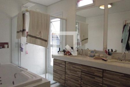 Casa à venda com 425m², 4 quartos e 4 vagasQuarto 3 banheiro