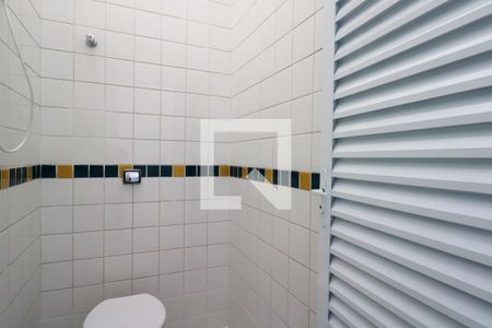 Banheiro de kitnet/studio para alugar com 1 quarto, 36m² em Centro, São Caetano do Sul