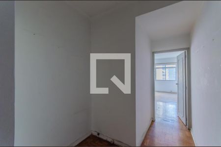 Apartamento à venda com 106m², 2 quartos e 1 vaga Apartamento à venda com 106m², 2 quartos e 1 vagaHall de entrada