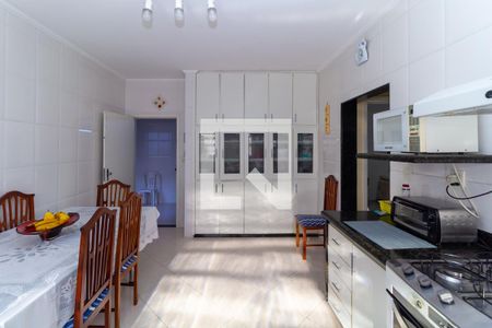 Casa à venda com 145m², 3 quartos e 3 vagasCozinha