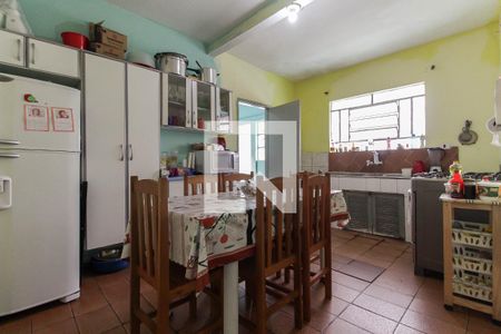 Casa à venda com 99m², 2 quartos e 1 vaga Casa à venda com 99m², 2 quartos e 1 vagaCozinha