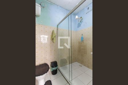 Casa à venda com 99m², 2 quartos e 1 vaga Casa à venda com 99m², 2 quartos e 1 vagaBanheiro de serviço