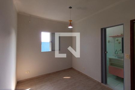 Casa à venda com 125m², 2 quartos e 5 vagas Casa à venda com 125m², 2 quartos e 5 vagasQuarto Suíte