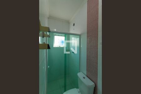 Casa à venda com 125m², 2 quartos e 5 vagas Casa à venda com 125m², 2 quartos e 5 vagasBanheiro da Suíte