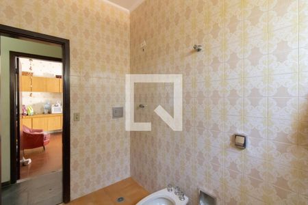 Casa à venda com 208m², 3 quartos e 6 vagasBanheiro