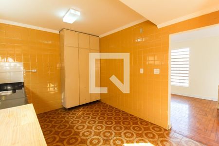 Casa para alugar com 120m², 3 quartos e 2 vagasCozinha