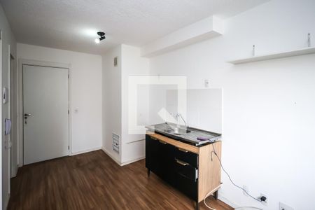 Cozinha de kitnet/studio à venda com 1 quarto, 24m² em Jardim Santa Emília, São Paulo